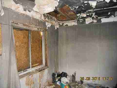 2901 Fullerton (17)_m.jpg